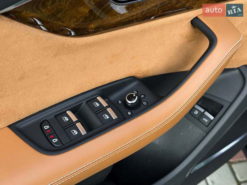 Внедорожник / Кроссовер Audi Q7 2021 в Луцке