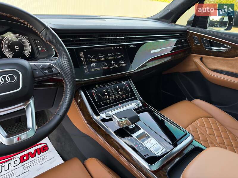 Внедорожник / Кроссовер Audi Q7 2021 в Луцке