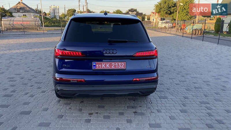 Внедорожник / Кроссовер Audi Q7 2021 в Белой Церкви