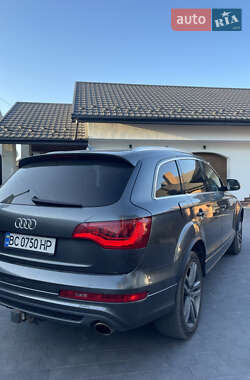 Внедорожник / Кроссовер Audi Q7 2011 в 