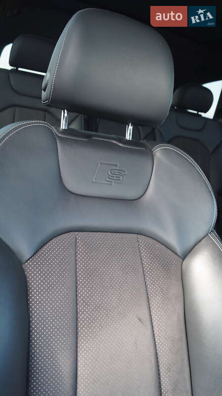 Внедорожник / Кроссовер Audi Q7 2017 в Ровно