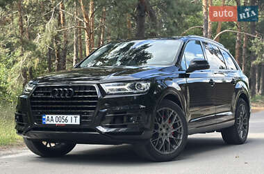Позашляховик / Кросовер Audi Q7 2016 в Києві