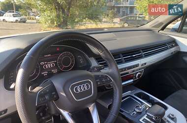Внедорожник / Кроссовер Audi Q7 2019 в 