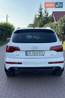 Внедорожник / Кроссовер Audi Q7 2010 в 