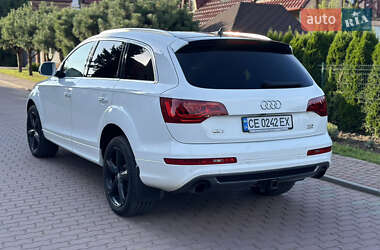 Внедорожник / Кроссовер Audi Q7 2010 в 