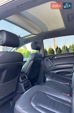 Внедорожник / Кроссовер Audi Q7 2010 в 