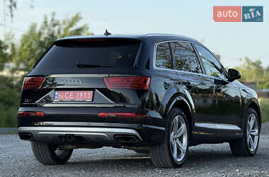 Внедорожник / Кроссовер Audi Q7 2019 в 