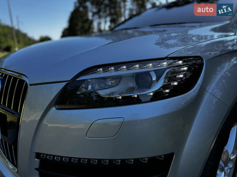 Внедорожник / Кроссовер Audi Q7 2015 в Хмельницком
