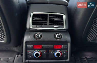 Внедорожник / Кроссовер Audi Q7 2015 в 