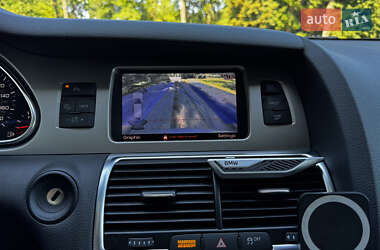 Внедорожник / Кроссовер Audi Q7 2015 в 