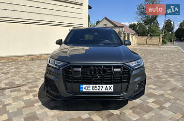 Внедорожник / Кроссовер Audi Q7 2021 в Днепре