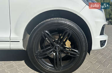 Внедорожник / Кроссовер Audi Q7 2013 в 