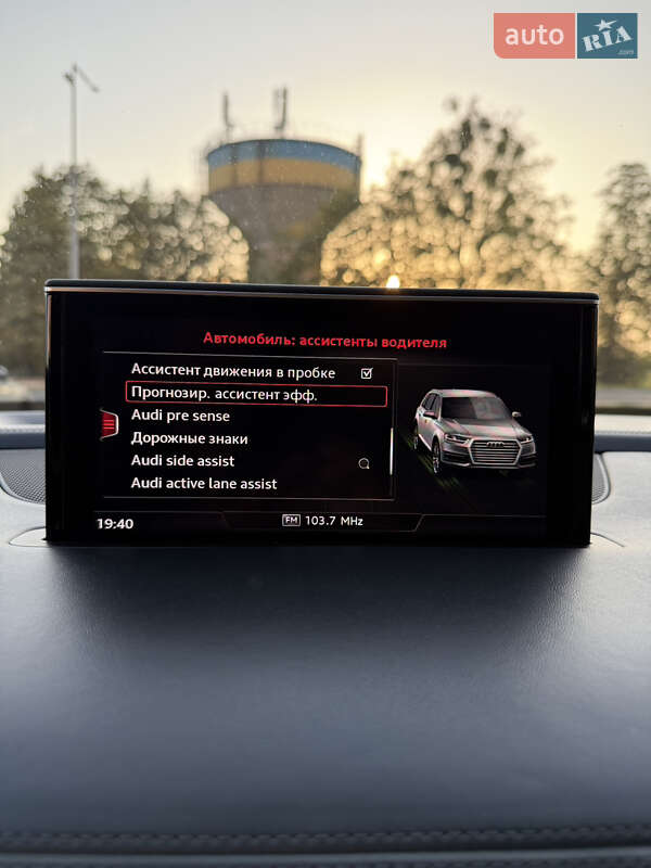 Позашляховик / Кросовер Audi Q7 2016 в Рівному