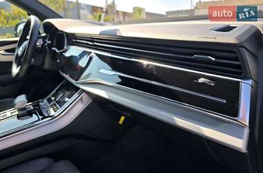 Внедорожник / Кроссовер Audi Q7 2021 в 