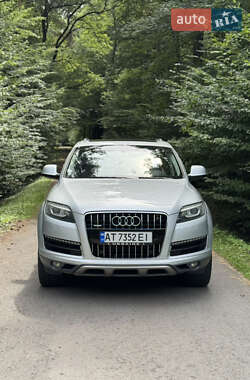 Внедорожник / Кроссовер Audi Q7 2013 в 