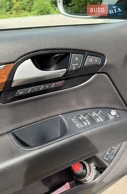 Внедорожник / Кроссовер Audi Q7 2013 в 