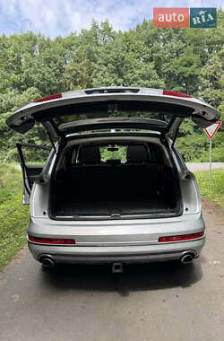 Внедорожник / Кроссовер Audi Q7 2013 в 