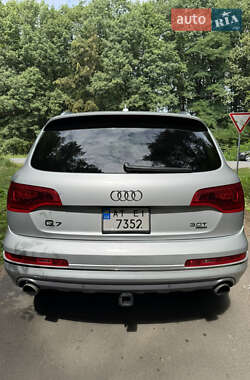 Внедорожник / Кроссовер Audi Q7 2013 в 
