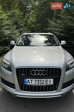 Внедорожник / Кроссовер Audi Q7 2013 в 