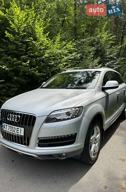 Внедорожник / Кроссовер Audi Q7 2013 в 