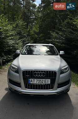 Внедорожник / Кроссовер Audi Q7 2013 в 