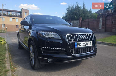 Внедорожник / Кроссовер Audi Q7 2013 в Ровно