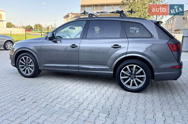 Внедорожник / Кроссовер Audi Q7 2019 в 