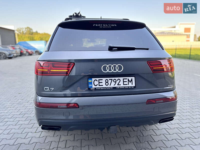 Внедорожник / Кроссовер Audi Q7 2019 в Черновцах