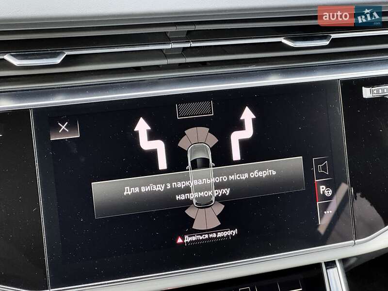 Внедорожник / Кроссовер Audi Q7 2021 в Киеве