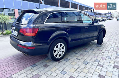Внедорожник / Кроссовер Audi Q7 2007 в 