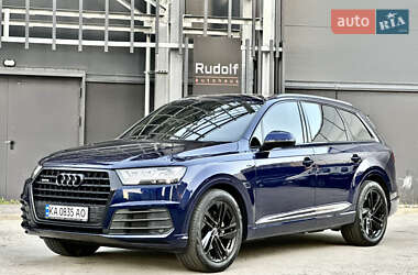 Внедорожник / Кроссовер Audi Q7 2018 в 