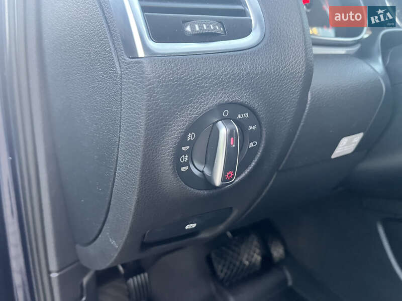 Позашляховик / Кросовер Audi Q7 2013 в Рівному