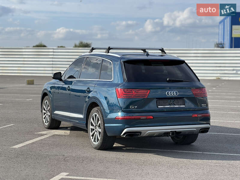 Внедорожник / Кроссовер Audi Q7 2017 в Львове