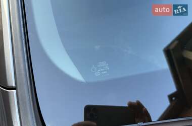 Внедорожник / Кроссовер Audi Q7 2017 в 