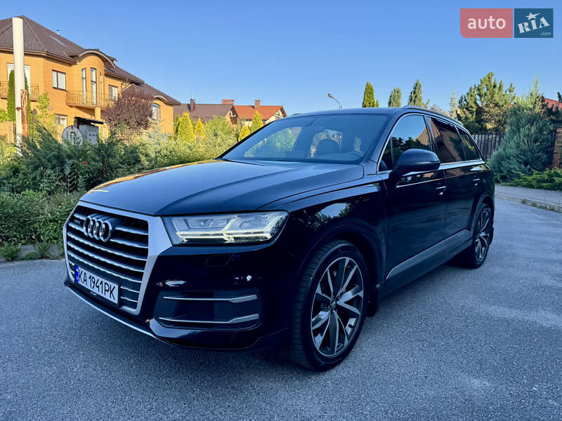 Audi Q7 2015