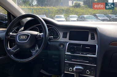Внедорожник / Кроссовер Audi Q7 2012 в 