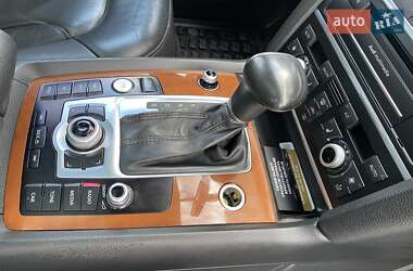 Внедорожник / Кроссовер Audi Q7 2014 в 