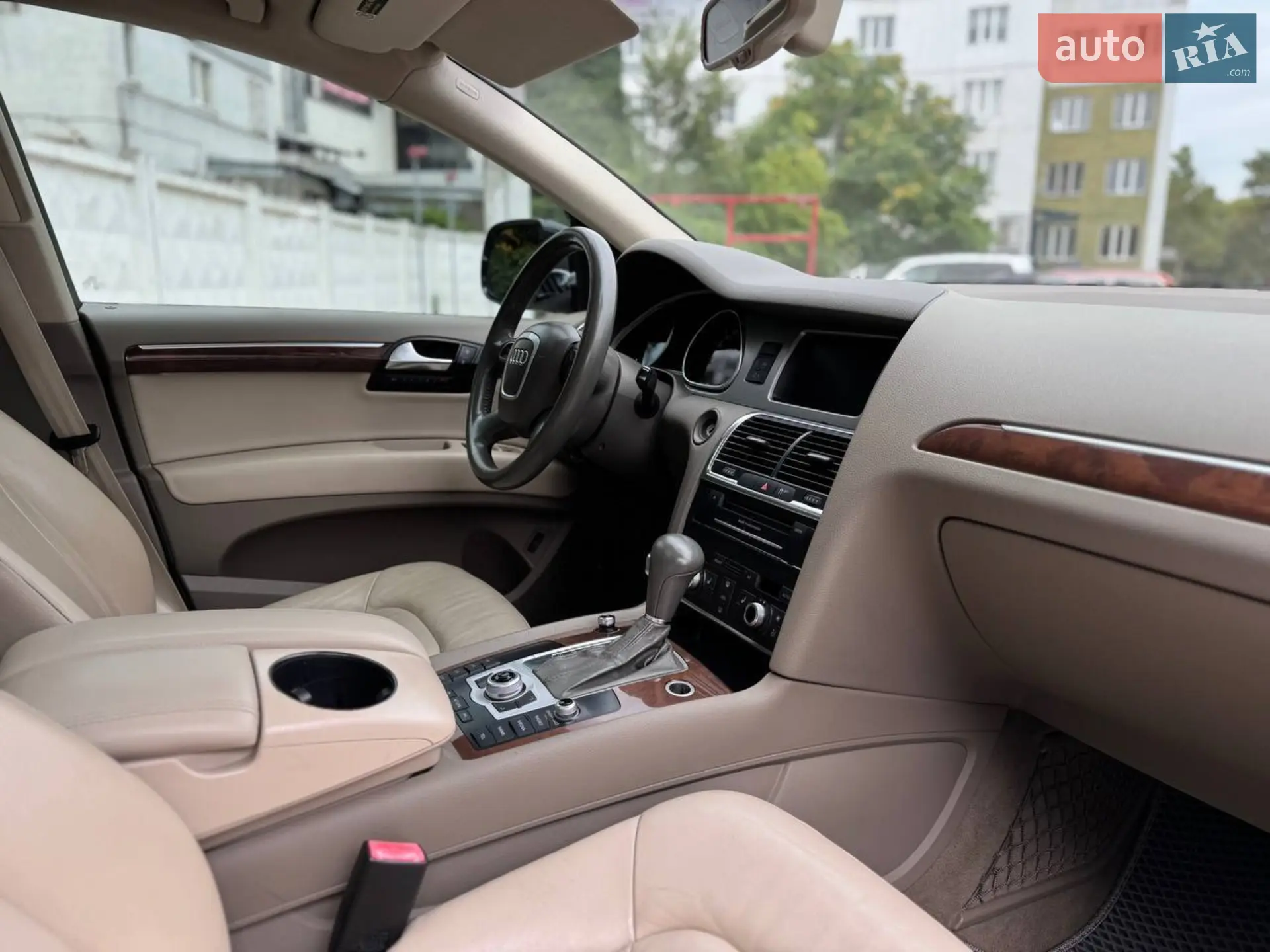 2011 Audi Q7 - мініатюра 10