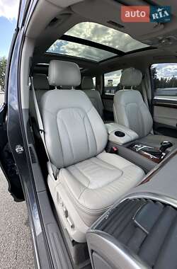 Внедорожник / Кроссовер Audi Q7 2013 в 
