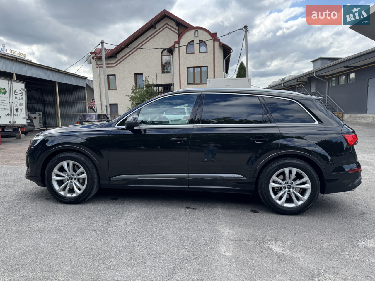 2025 Audi Q7 - мініатюра 44