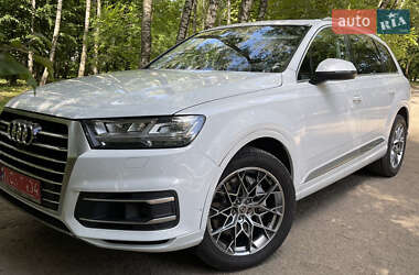Внедорожник / Кроссовер Audi Q7 2019 в 