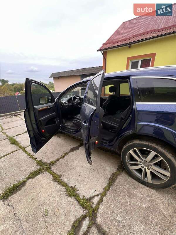 Позашляховик / Кросовер Audi Q7 2015 в Миколаєві