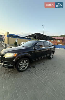 Внедорожник / Кроссовер Audi Q7 2012 в 
