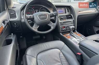 Внедорожник / Кроссовер Audi Q7 2014 в 