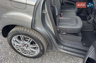 Внедорожник / Кроссовер Audi Q7 2014 в 