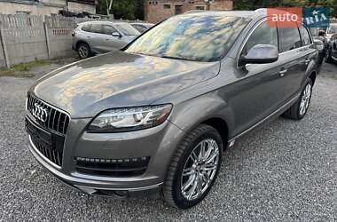 Внедорожник / Кроссовер Audi Q7 2014 в 