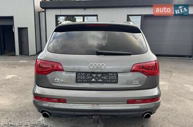 Внедорожник / Кроссовер Audi Q7 2014 в 