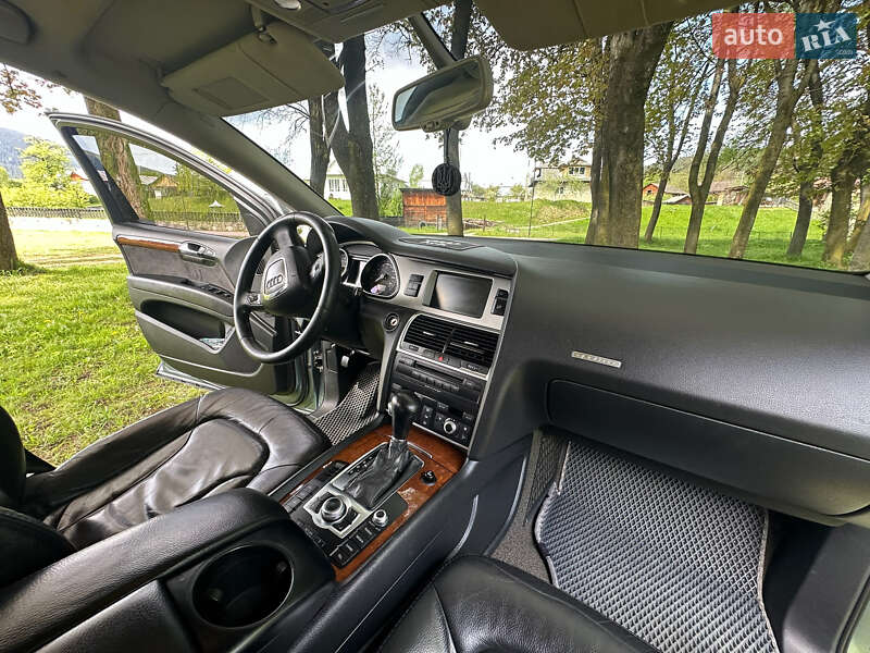 Внедорожник / Кроссовер Audi Q7 2008 в Верховине