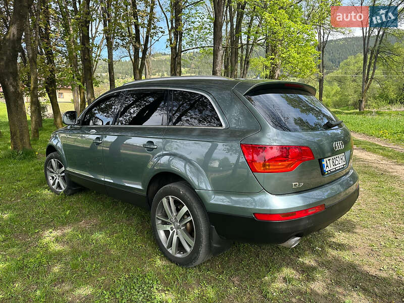 Внедорожник / Кроссовер Audi Q7 2008 в Верховине