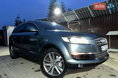 Внедорожник / Кроссовер Audi Q7 2008 в 